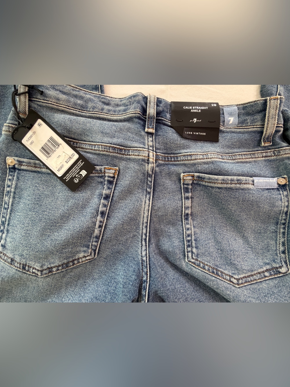 7 For All Mankind Luxe Vintage Ankle Straight Jeans 29 NWT - Picture 3 of 5